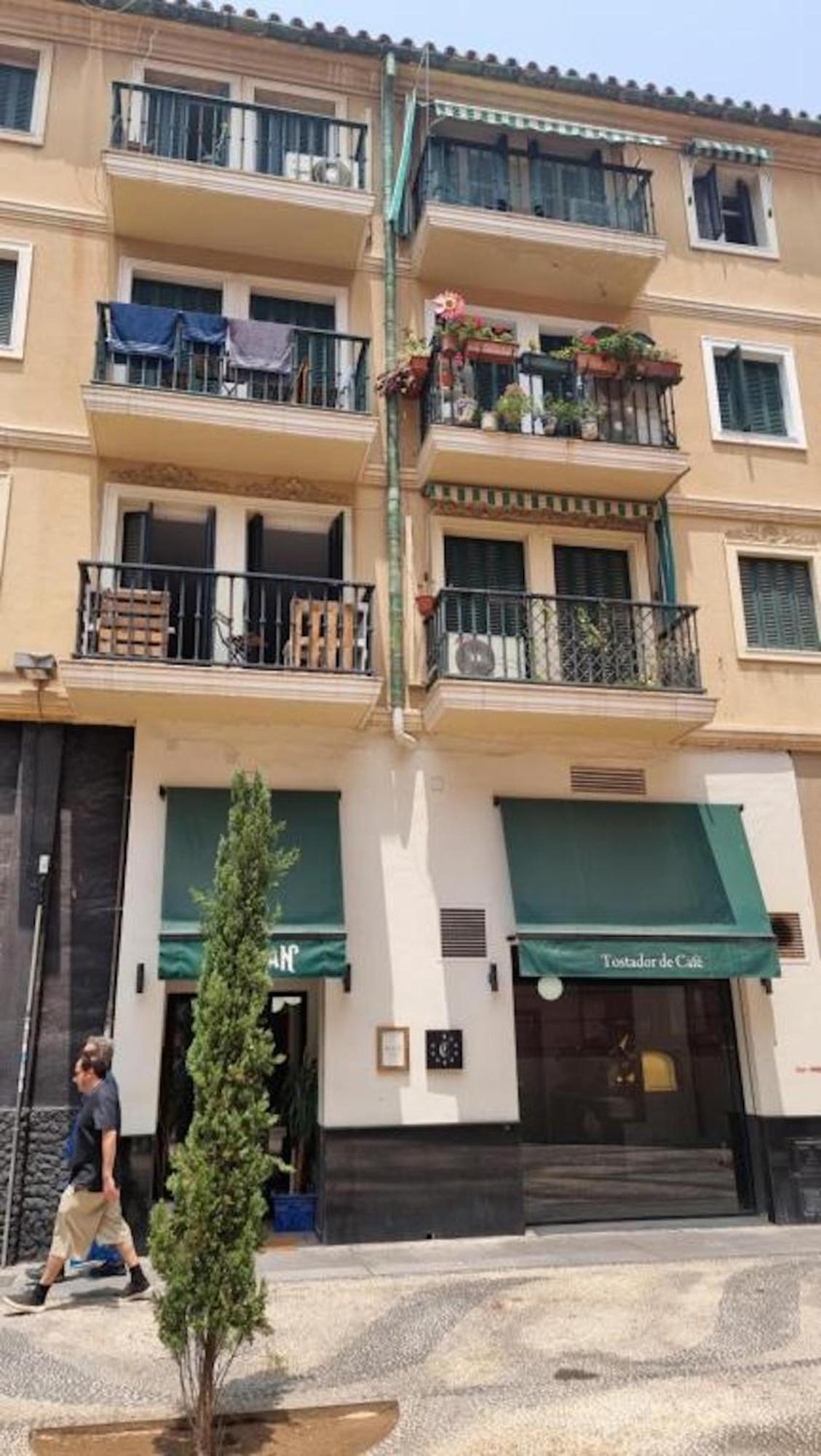Апартаменты Holidays2Malaga Old Town Экстерьер фото